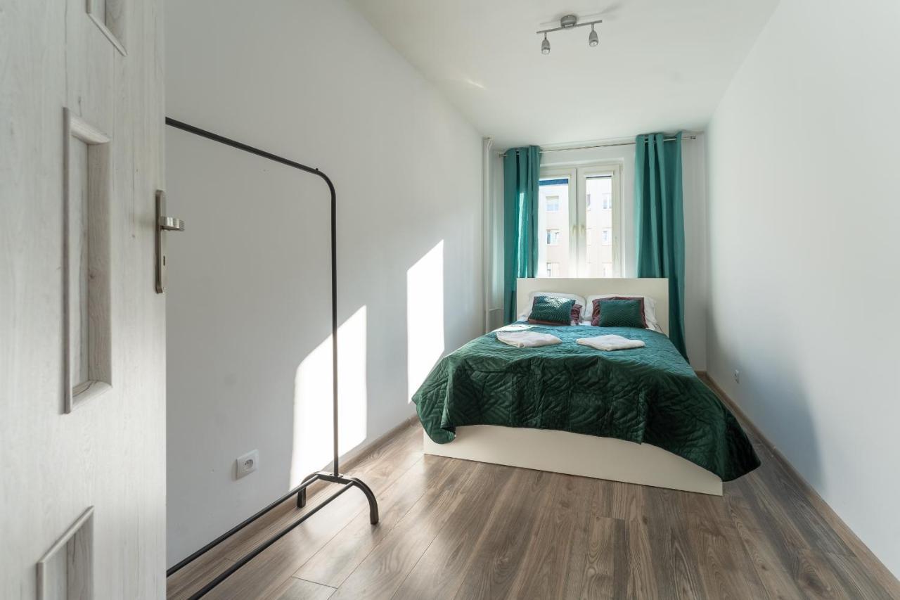 Tanie Spanie Skowronek - Pet Friendly - Przytulny 4 Osobowy - Space Apart Jelenia Góra Exterior foto