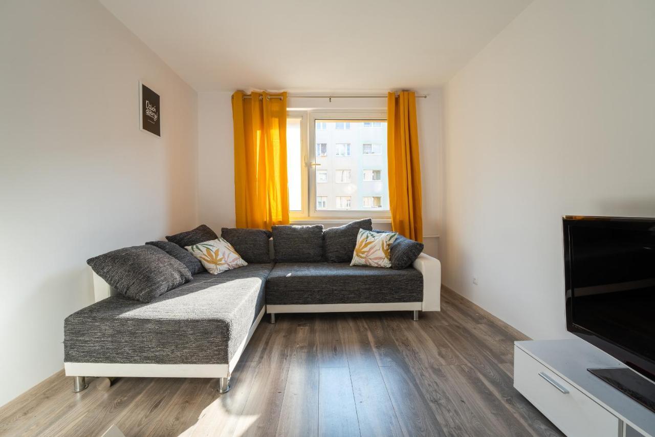Tanie Spanie Skowronek - Pet Friendly - Przytulny 4 Osobowy - Space Apart Jelenia Góra Exterior foto