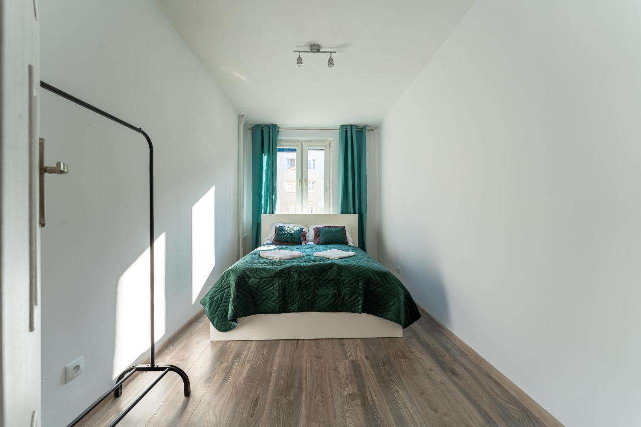 Tanie Spanie Skowronek - Pet Friendly - Przytulny 4 Osobowy - Space Apart Jelenia Góra Exterior foto